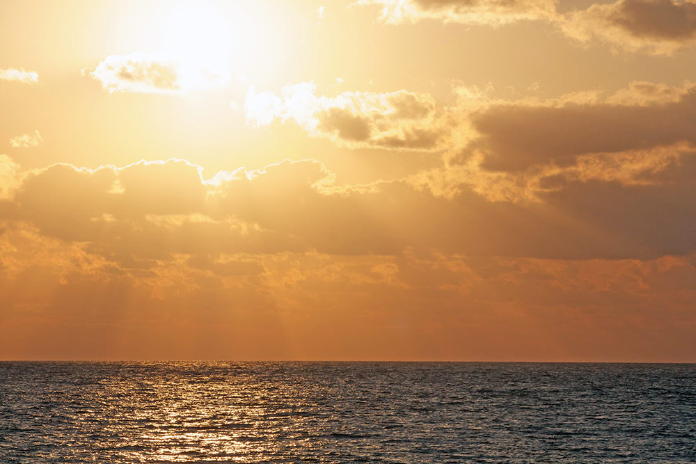 Coucher de soleil à Tulum, péninsule du Yucatan, Mexique