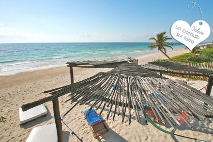 Vue d'un bungalow à l'hôtel Posada Lamar de Tulum au Mexique