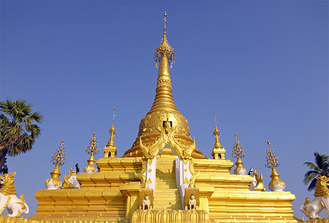 Colline des pagodes Mawlamyine Myanmar