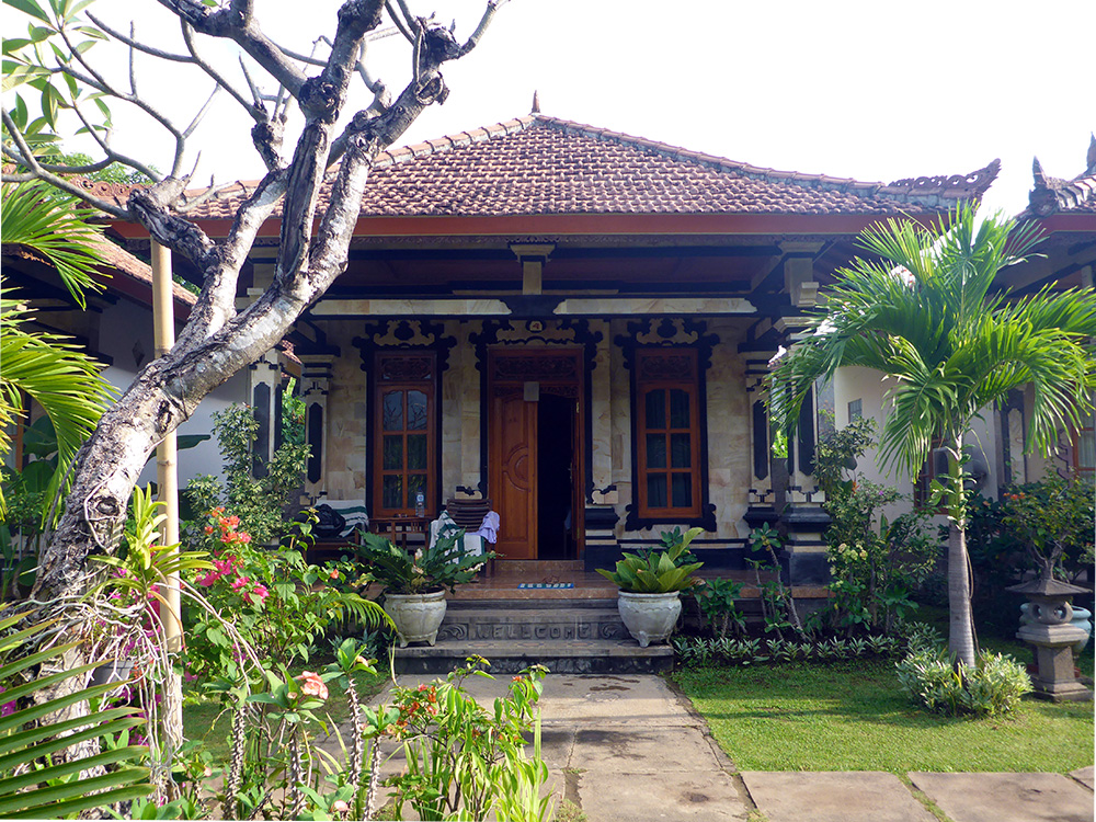 Sartaya Hotel Lovina, Bali