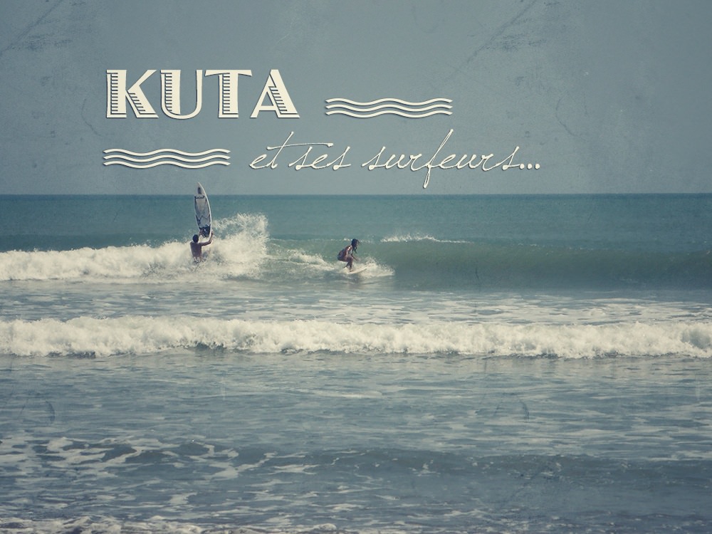 Les surfeurs de Kuta, Bali, Indonésie